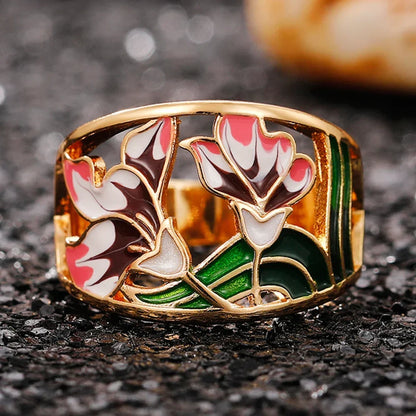 Bague de doigt fleur en émail esthétique pour les femmes